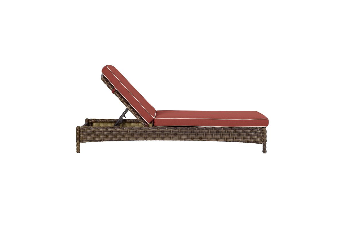 Bradenton Chaise Lounge in Weathered Brown Wicker with Sangria Cushions