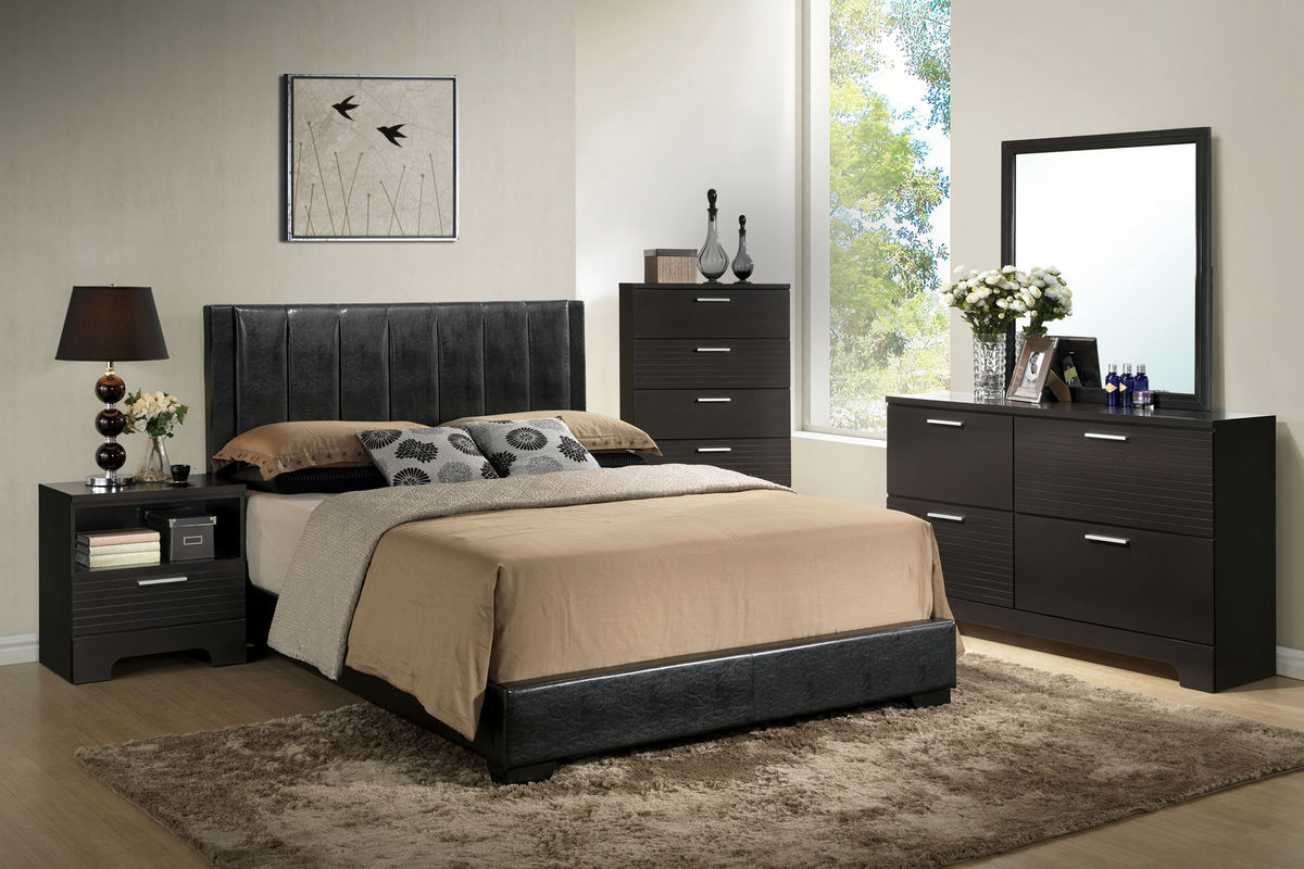 Burbank 5 Piece Queen  Bedroom Set  at Gardner White